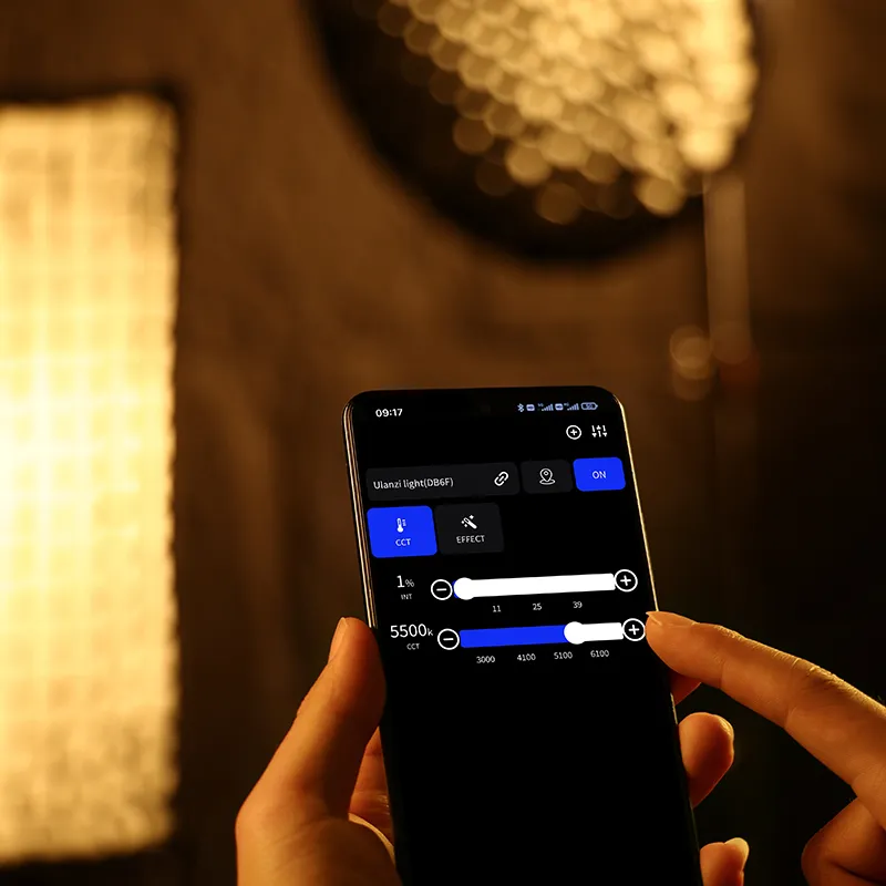 Ulanzi 120W Bi-color / RGB V-Mount Video Light Bundle - Image 11