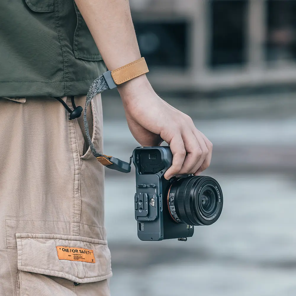 Falcam F22 & F38 & F50 Quick Release Camera Cage for Sony a7C II C00B3A01 - Image 11