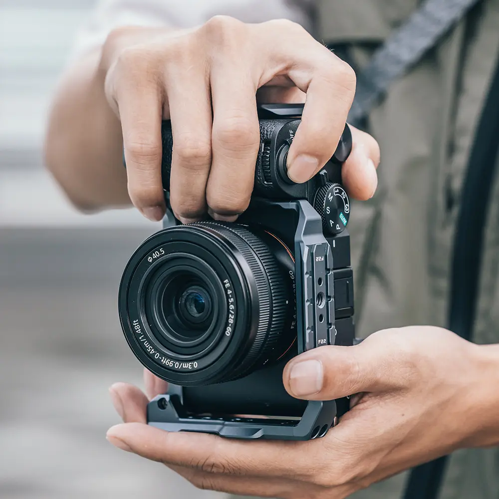 Falcam F22 & F38 & F50 Quick Release Camera Cage for Sony a7C II C00B3A01 - Image 5