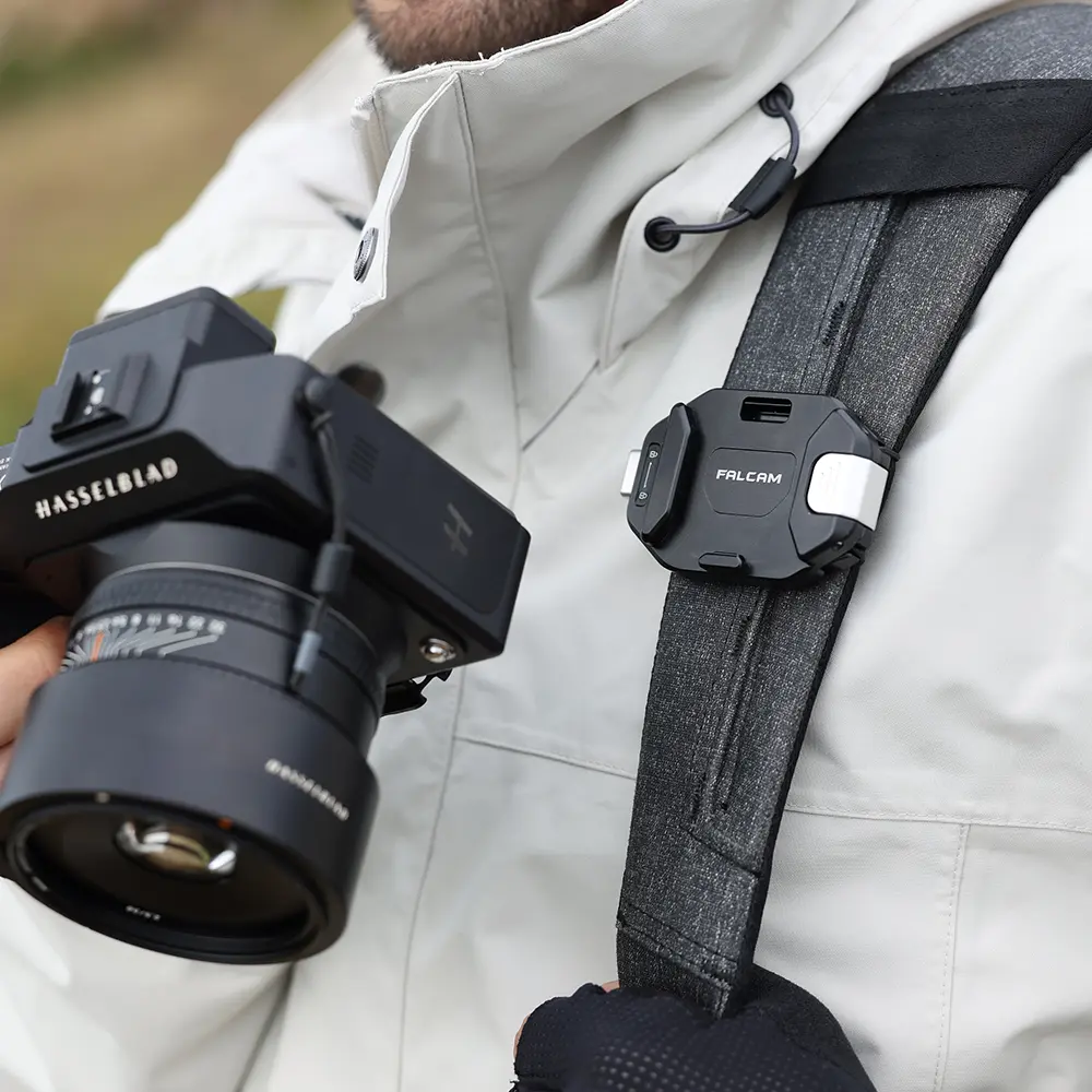 Falcam F38 Quick Release Camera Backpack Strap Clip - Image 2