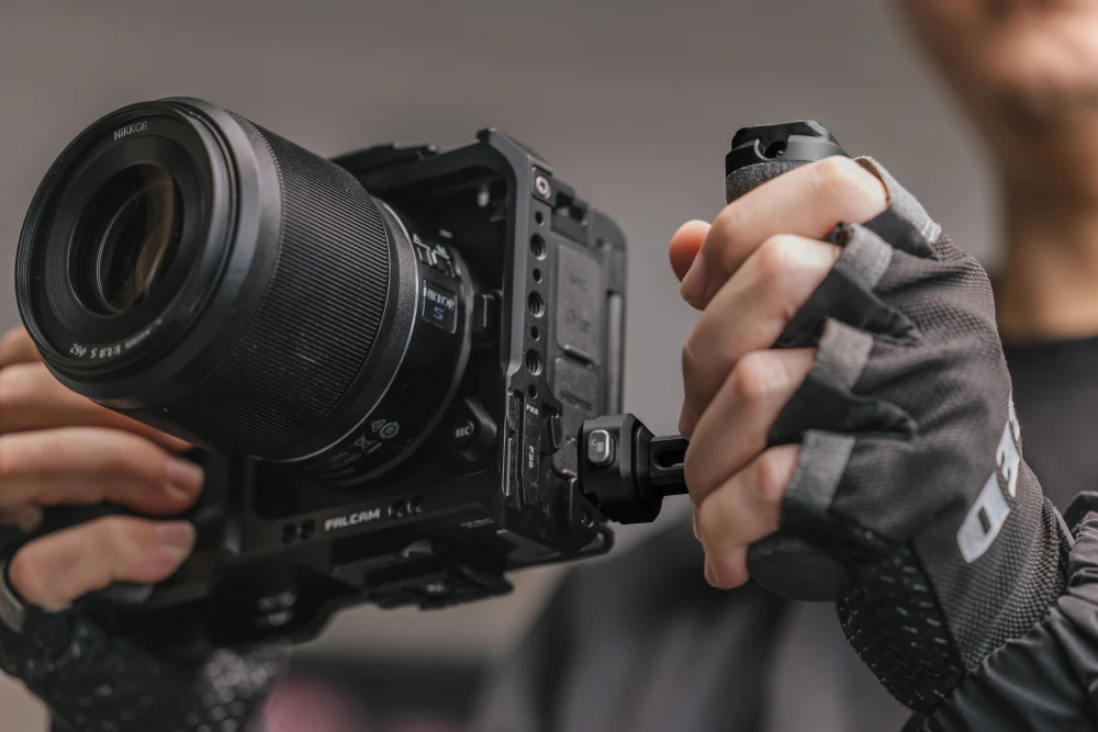 FALCAM F22 & F38 Quick Release Camera Cage for Nikon ZR - Image 9