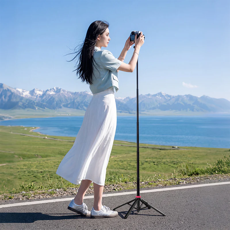 Ulanzi MT-44M 2-in-1 Magnetic & 1/4" Selfie Stick Tripod - Image 5