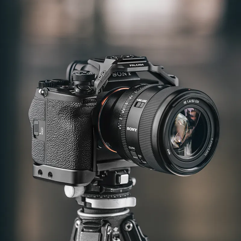 Falcam F38 Quick Release Camera Cage for Sony Alpha 7 V/ Alpha 7R V/ Alpha 7 IV - Image 7