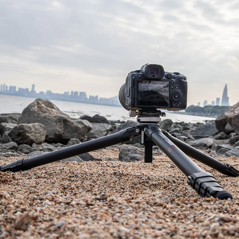 Ulanzi Zero Y Lightweight Travel Tripod with Arca-Swiss Ball Head 3028 - Image 6